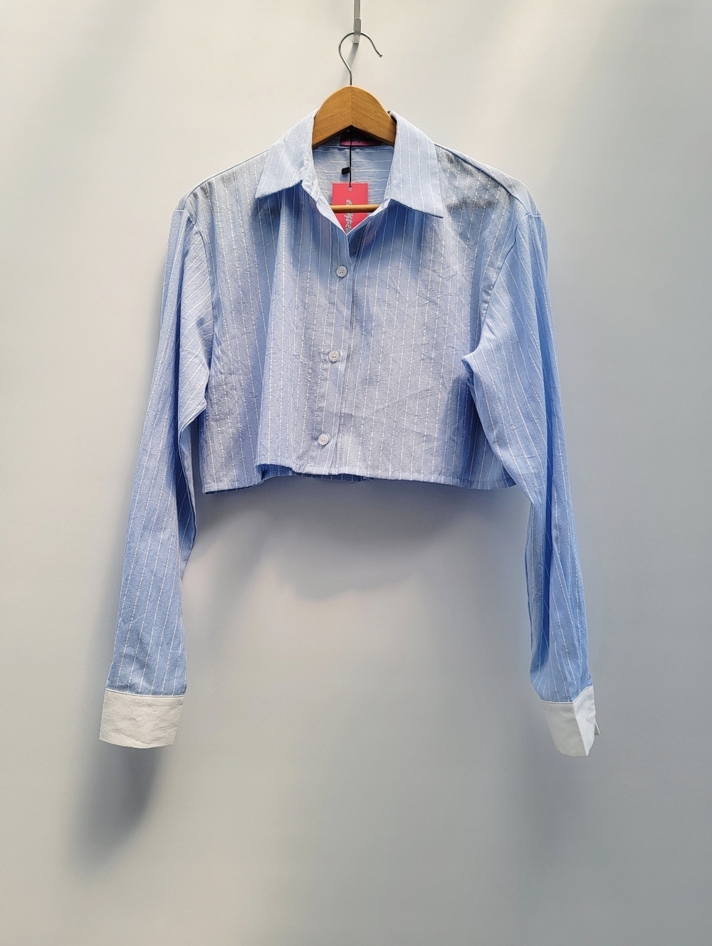 Edikted New Lea Blue Pinstripe Cropped Button Down Shirt Size XS Preppy Academia